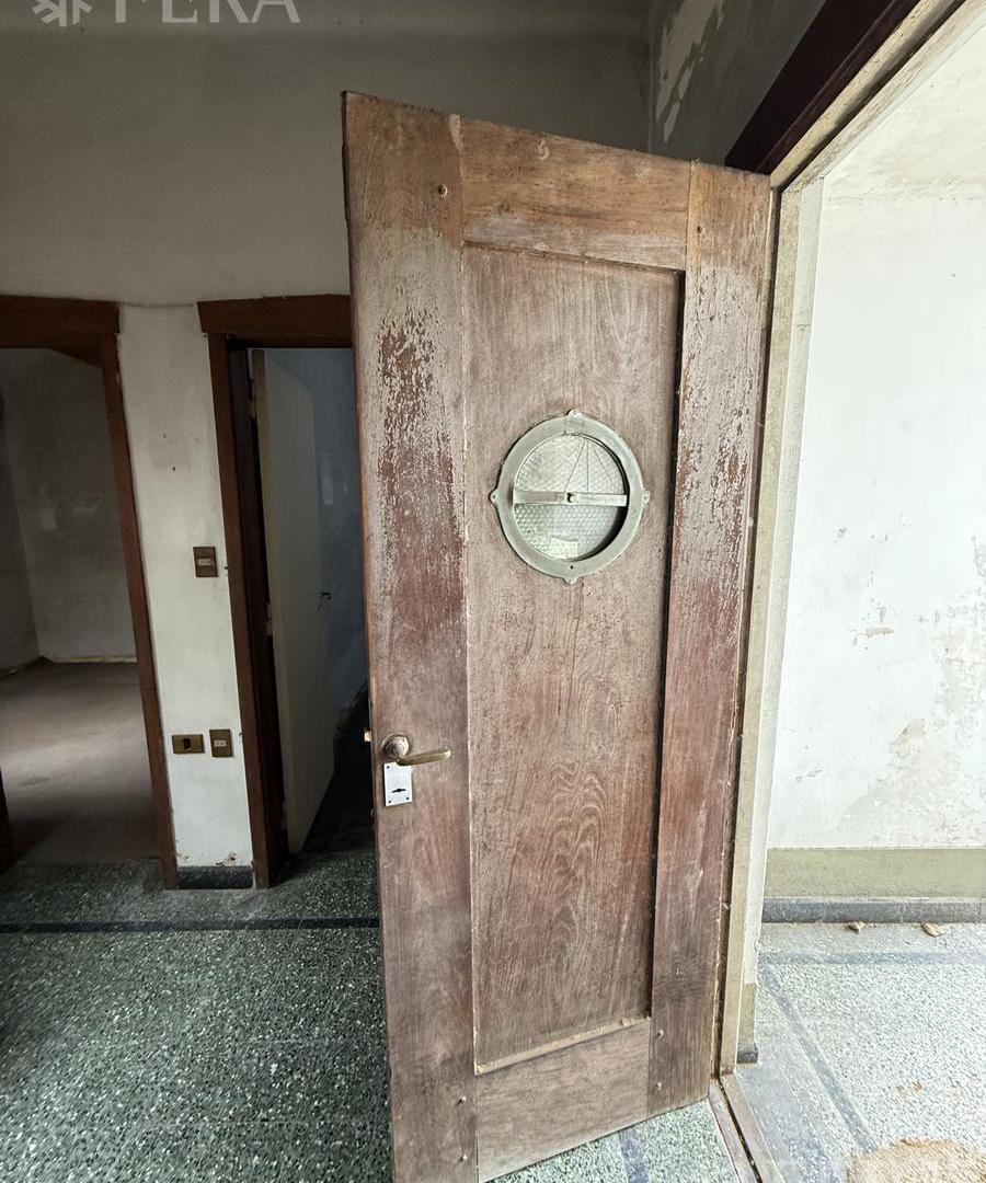 Foto de Venta Casa 4 ambientes con patio en Bernal Este, imagen 3