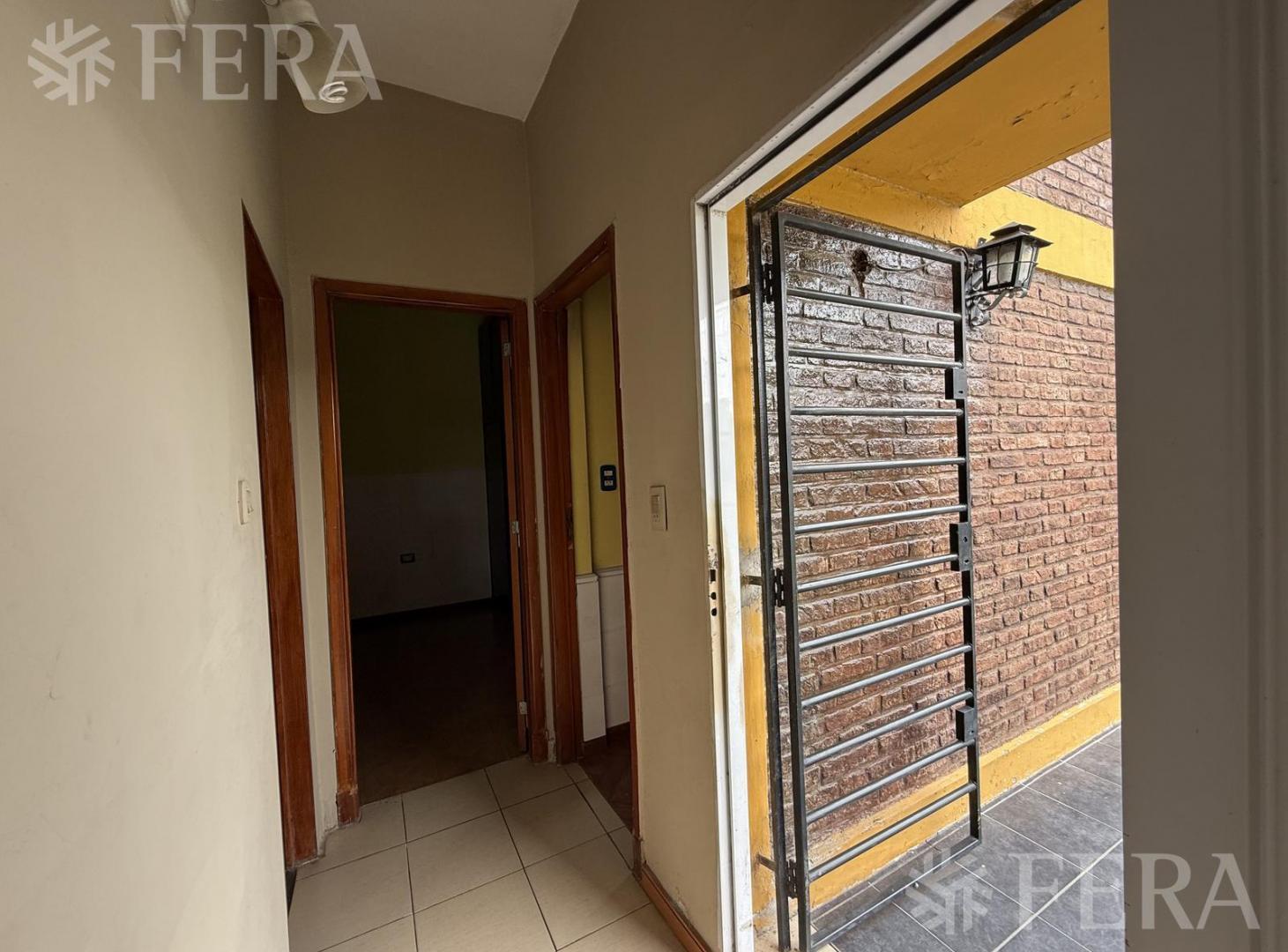 Foto de Venta casa 4 ambientes con patio en Quilmes Oeste, imagen 5