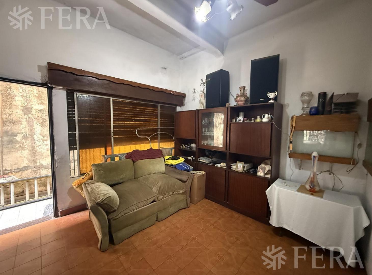 Foto de Venta PH 3 ambientes con patio en Bernal, imagen 5