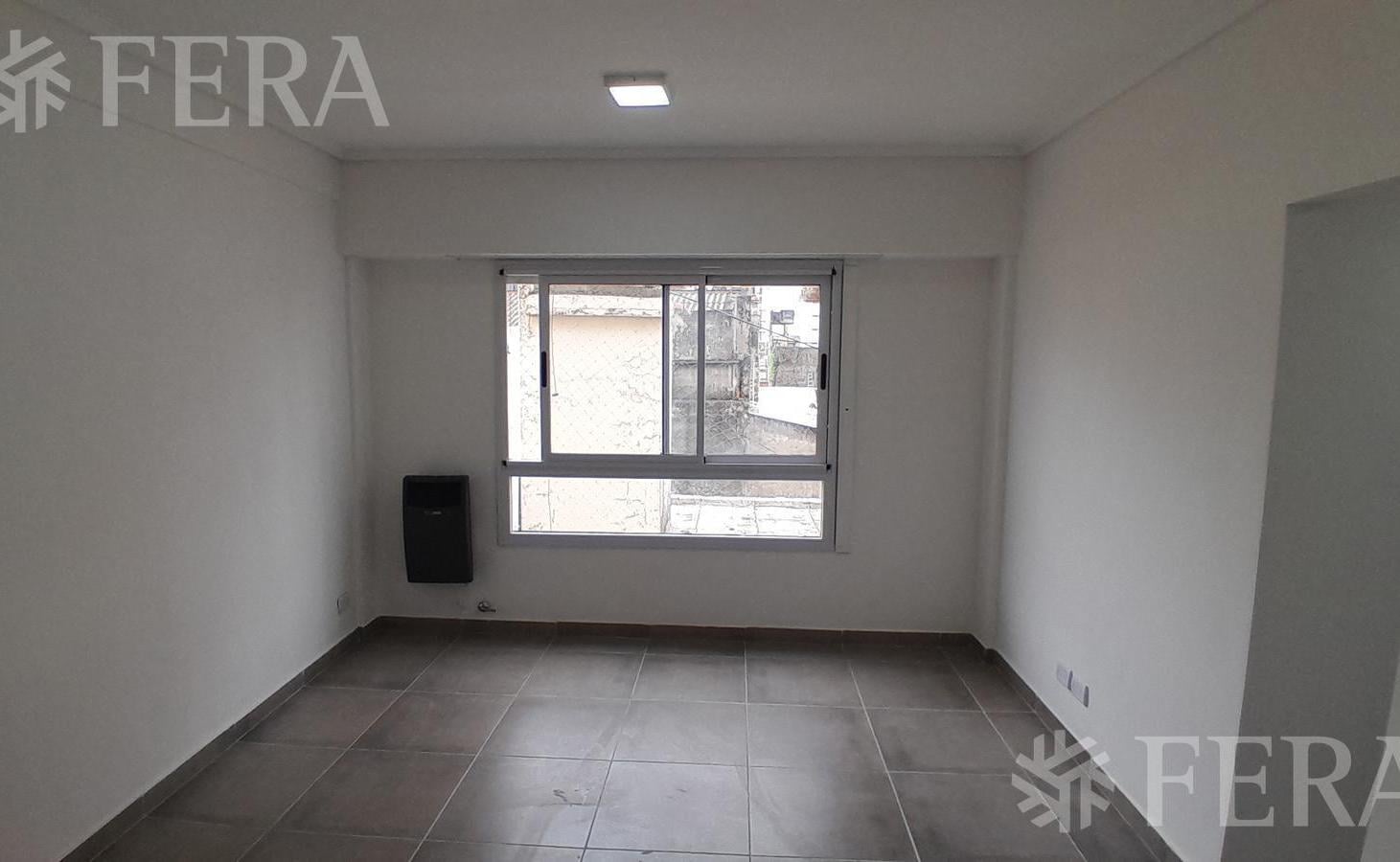 Foto de Alquiler Departamento 2 ambientes en Wilde, imagen 2