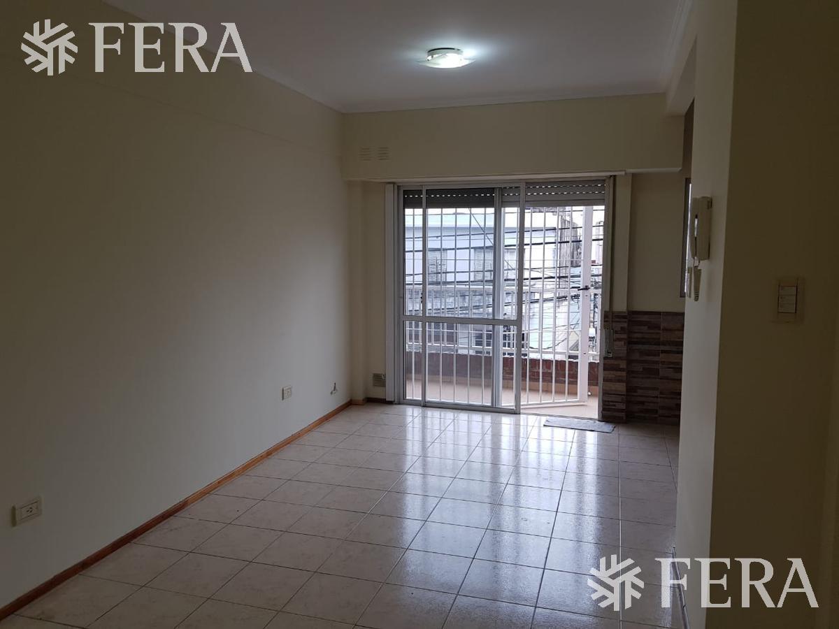 Foto de Alquiler de departamento de 2 ambientes con balcón en wilde, imagen 2