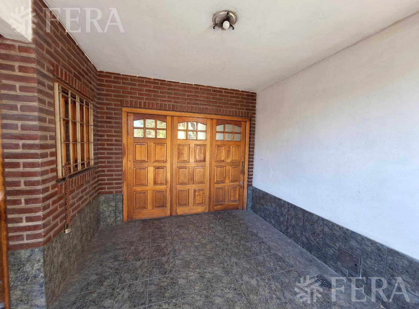 Foto de Venta departamento 3 ambientes con balcón en Wilde, imagen 3