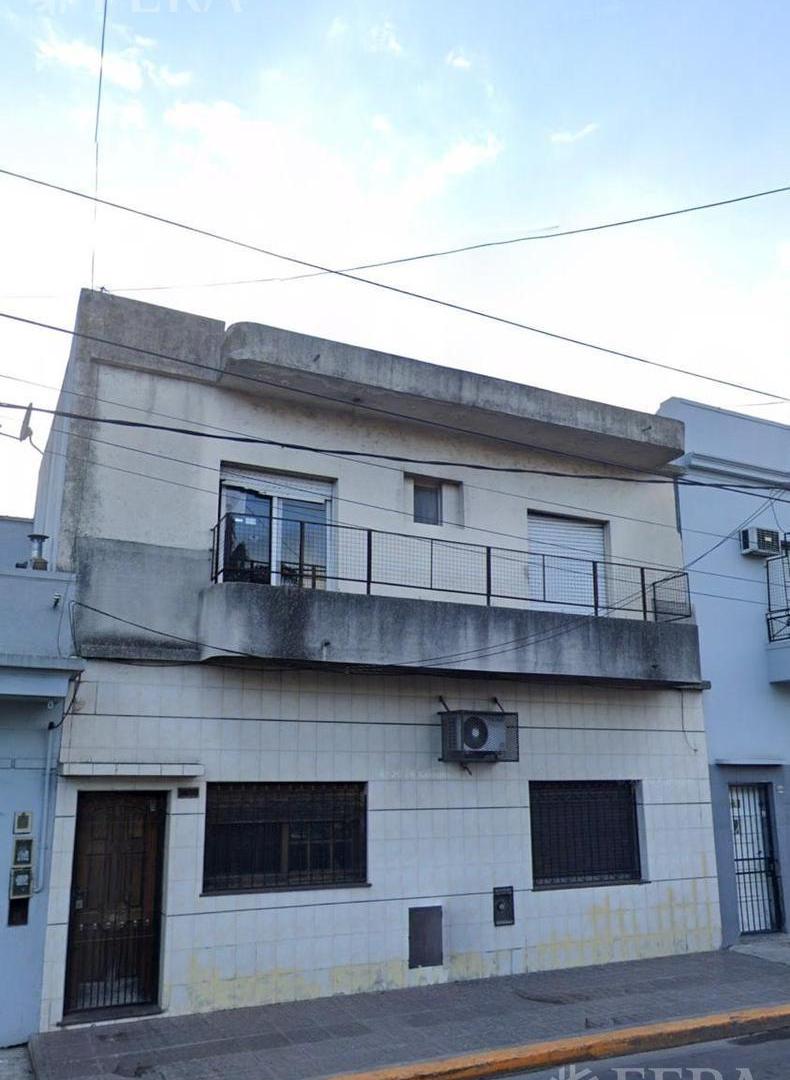 Foto de Venta casa 6 ambientes con piscina en Sarandí, imagen 3