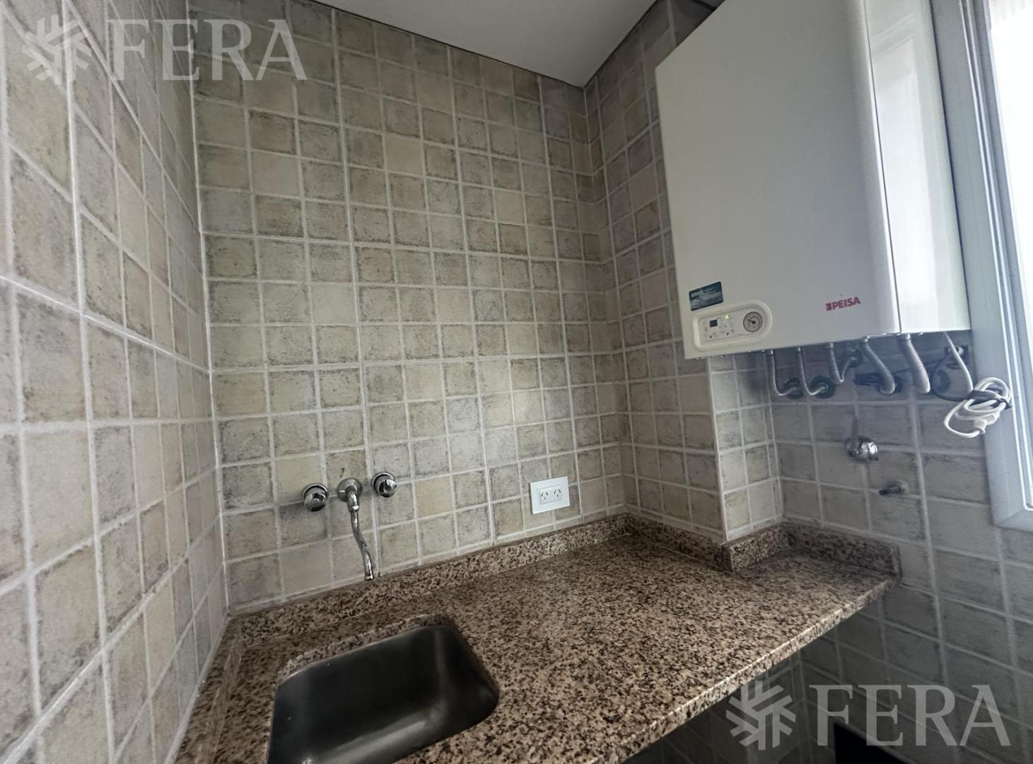 Foto de Venta departamento de 3 ambientes con balcón en Wilde, imagen 5