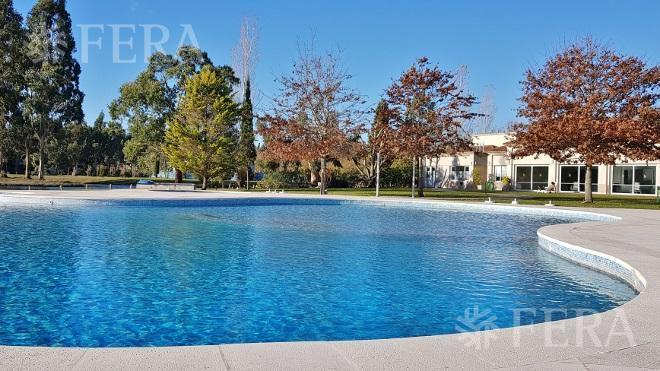 Foto de Venta de terreno de 1063,71 m2 en Miralagos II Club de campo y spa, imagen 3