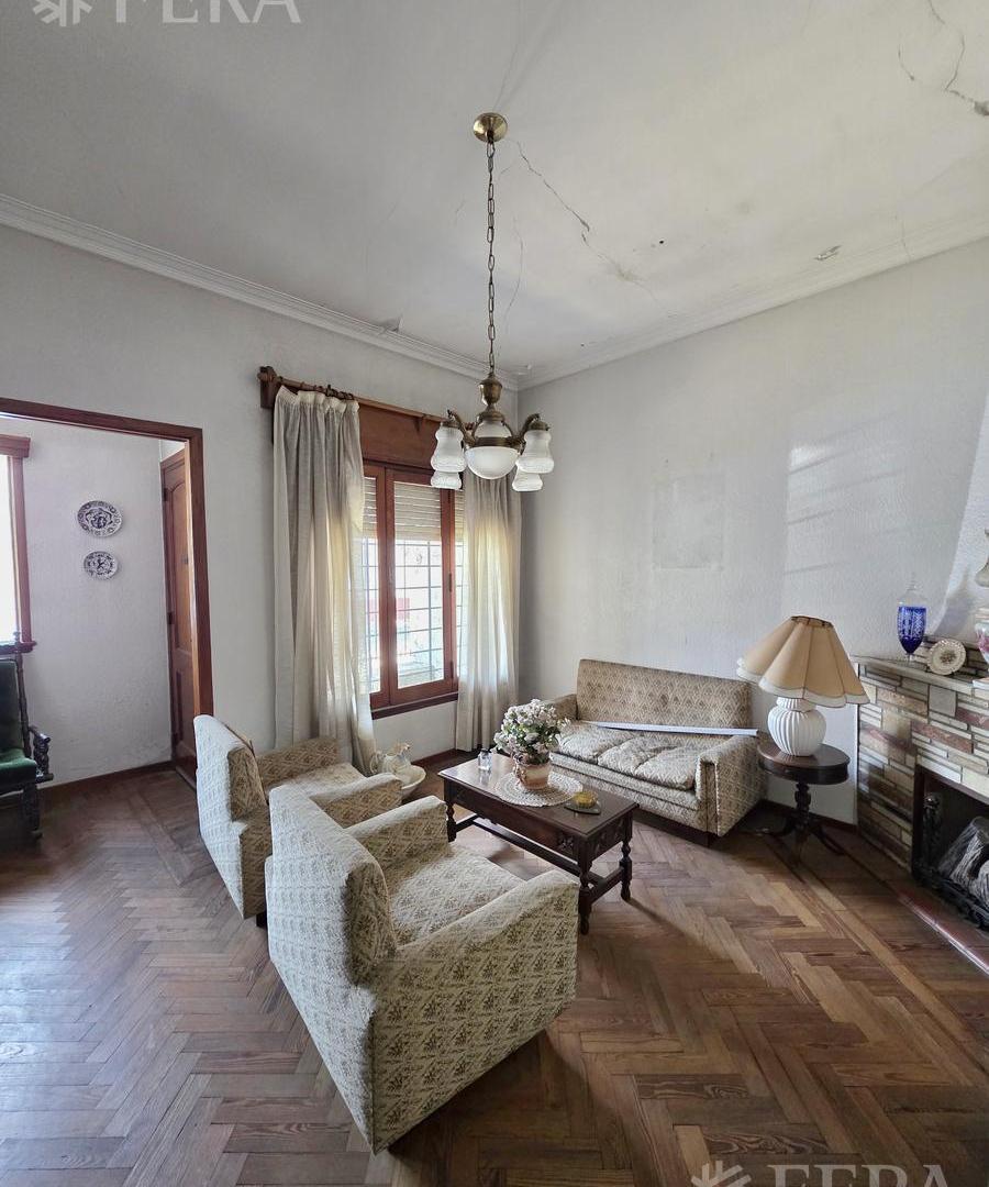 Foto de Venta casa 3 ambientes con cochera en Wilde, imagen 5