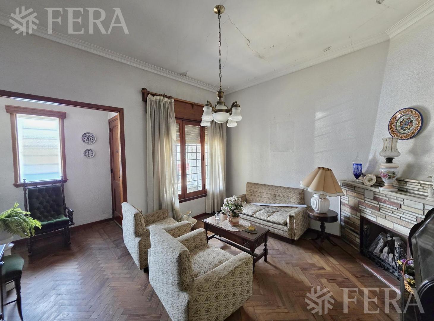 Foto de Venta casa 3 ambientes con cochera en Wilde, imagen 4