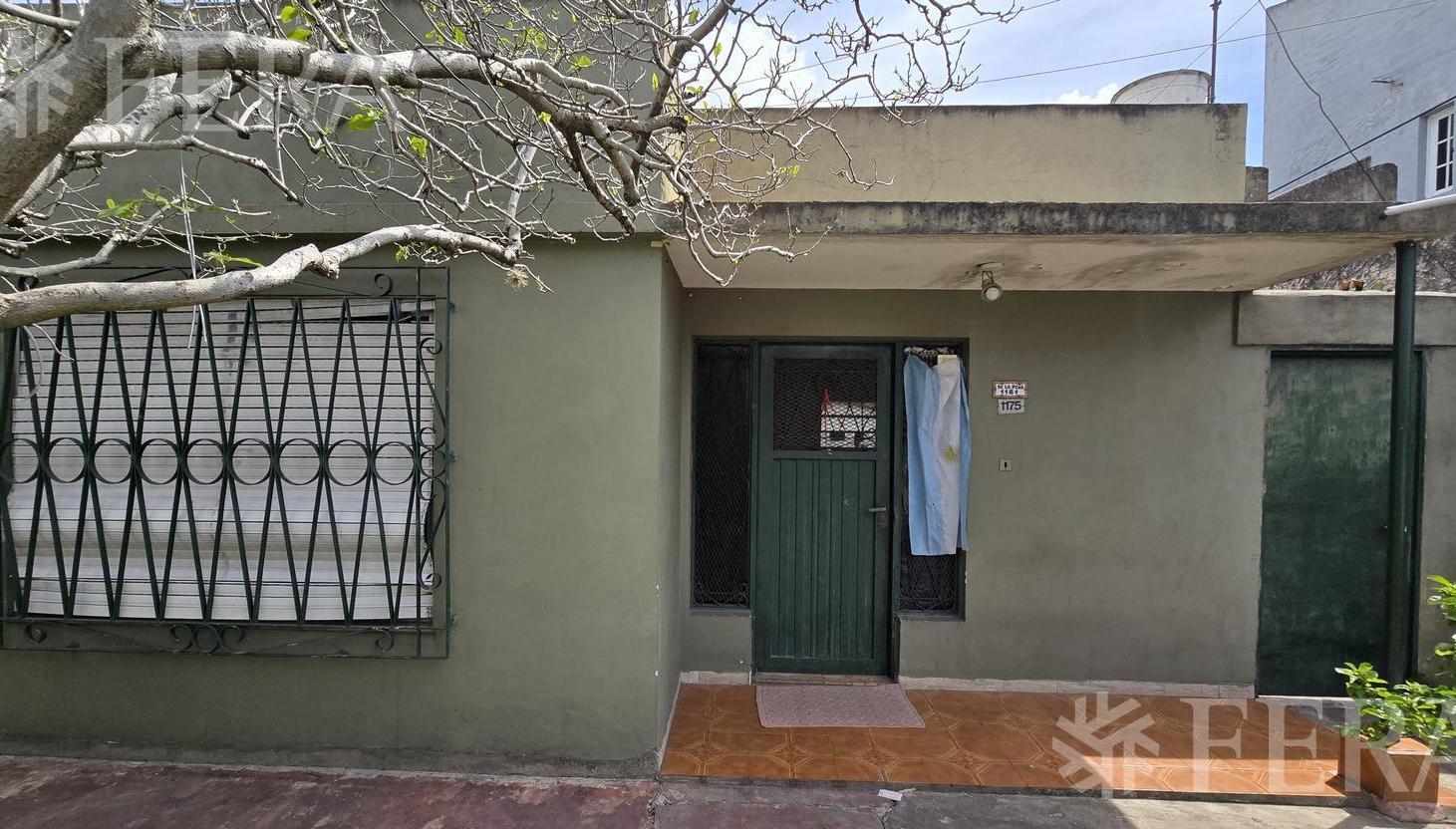 Foto de Venta casa 4 ambientes con patio en Monte Chingolo, imagen 3
