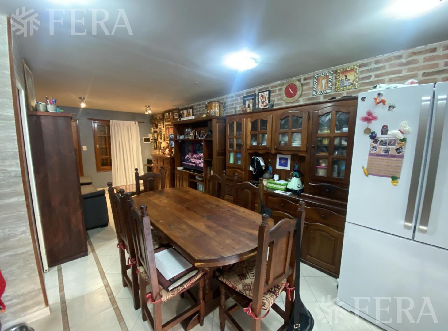 Foto de Venta de PH 3 ambientes con cochera en La Plata, imagen 5