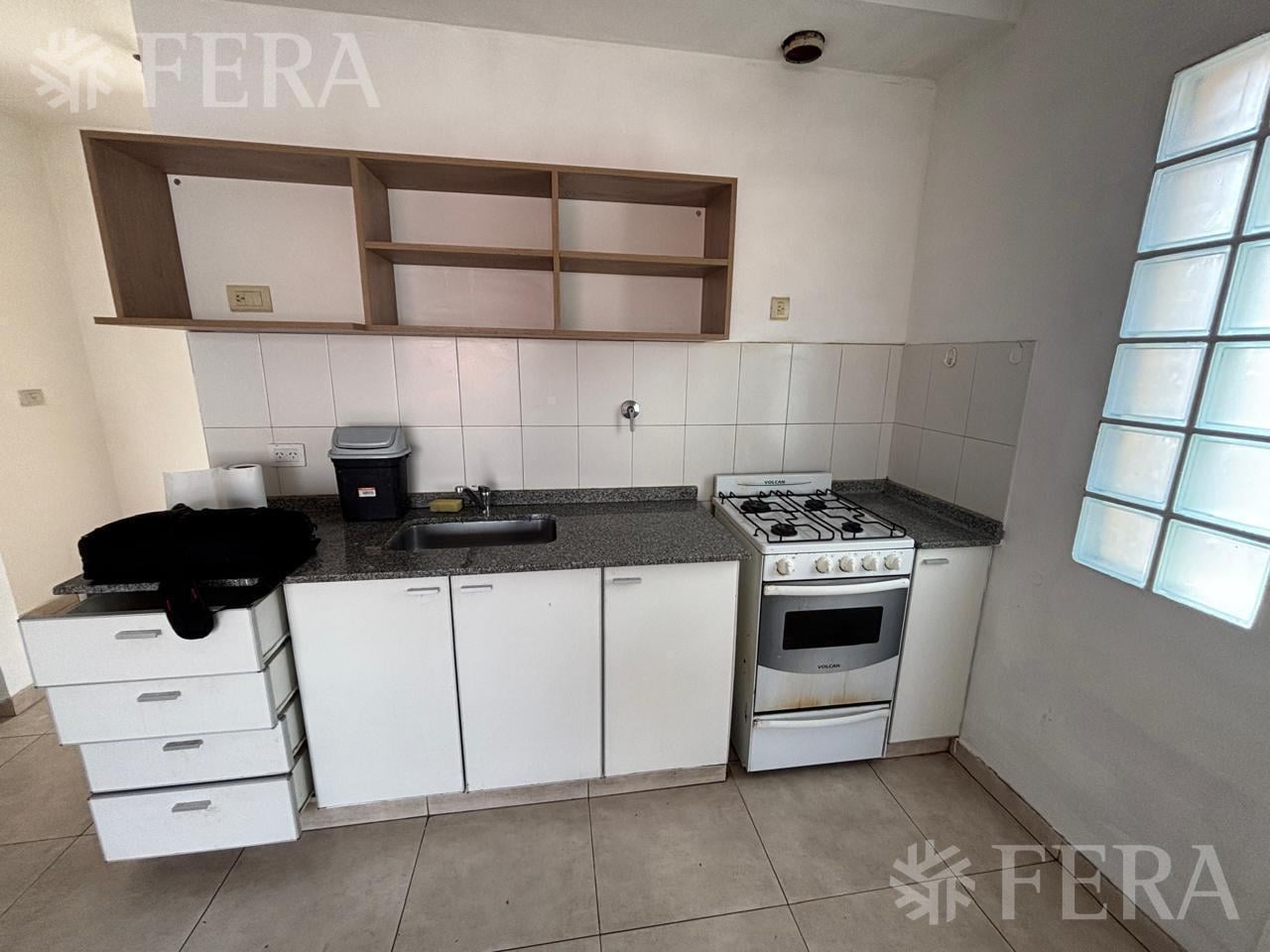 Foto de Alquiler Departamento 2 ambientes con parrilla y cochera en Sarandi, imagen 5