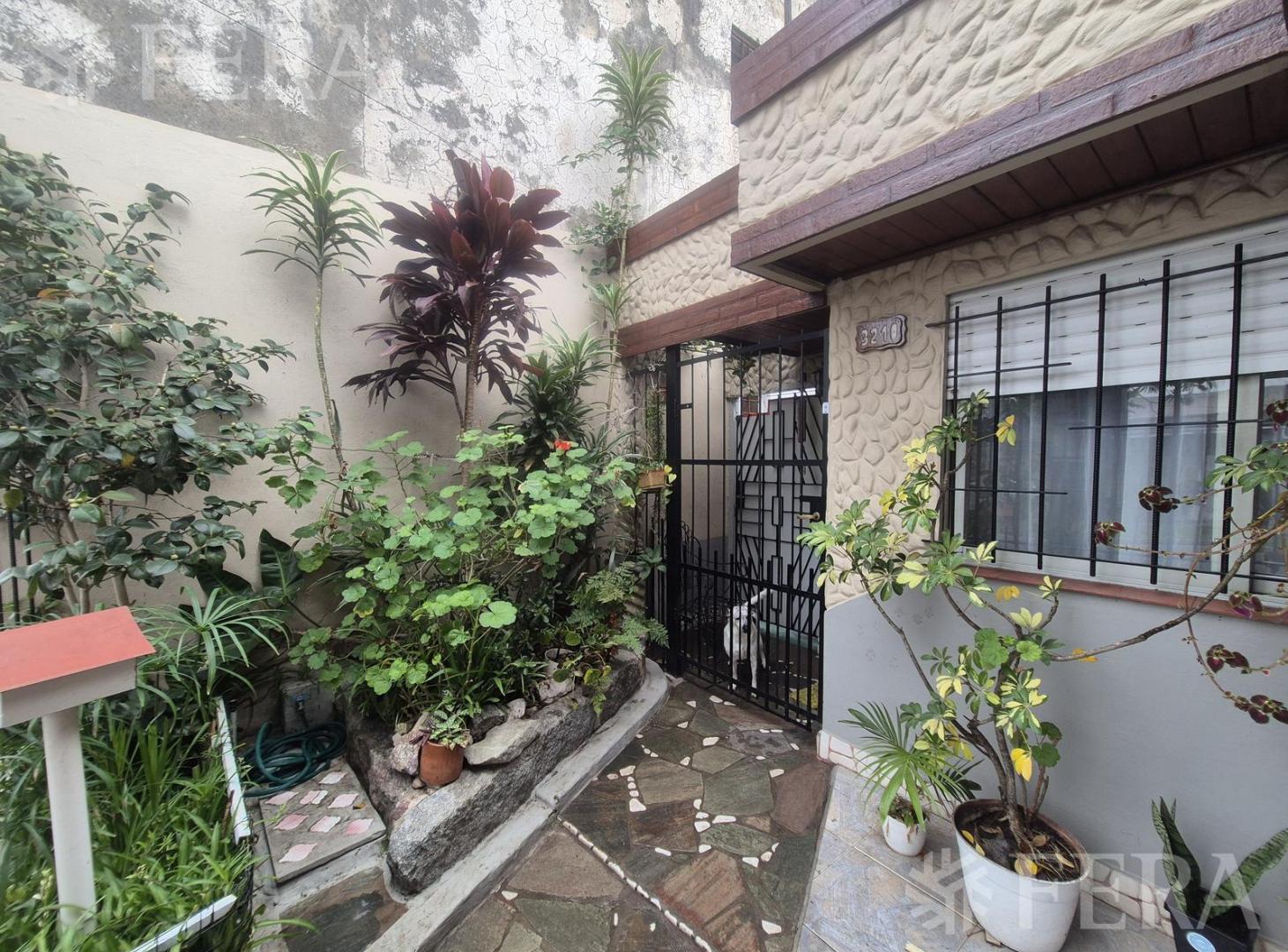 Foto de Venta casa 3 ambientes con patio en Monte Chingolo, imagen 3