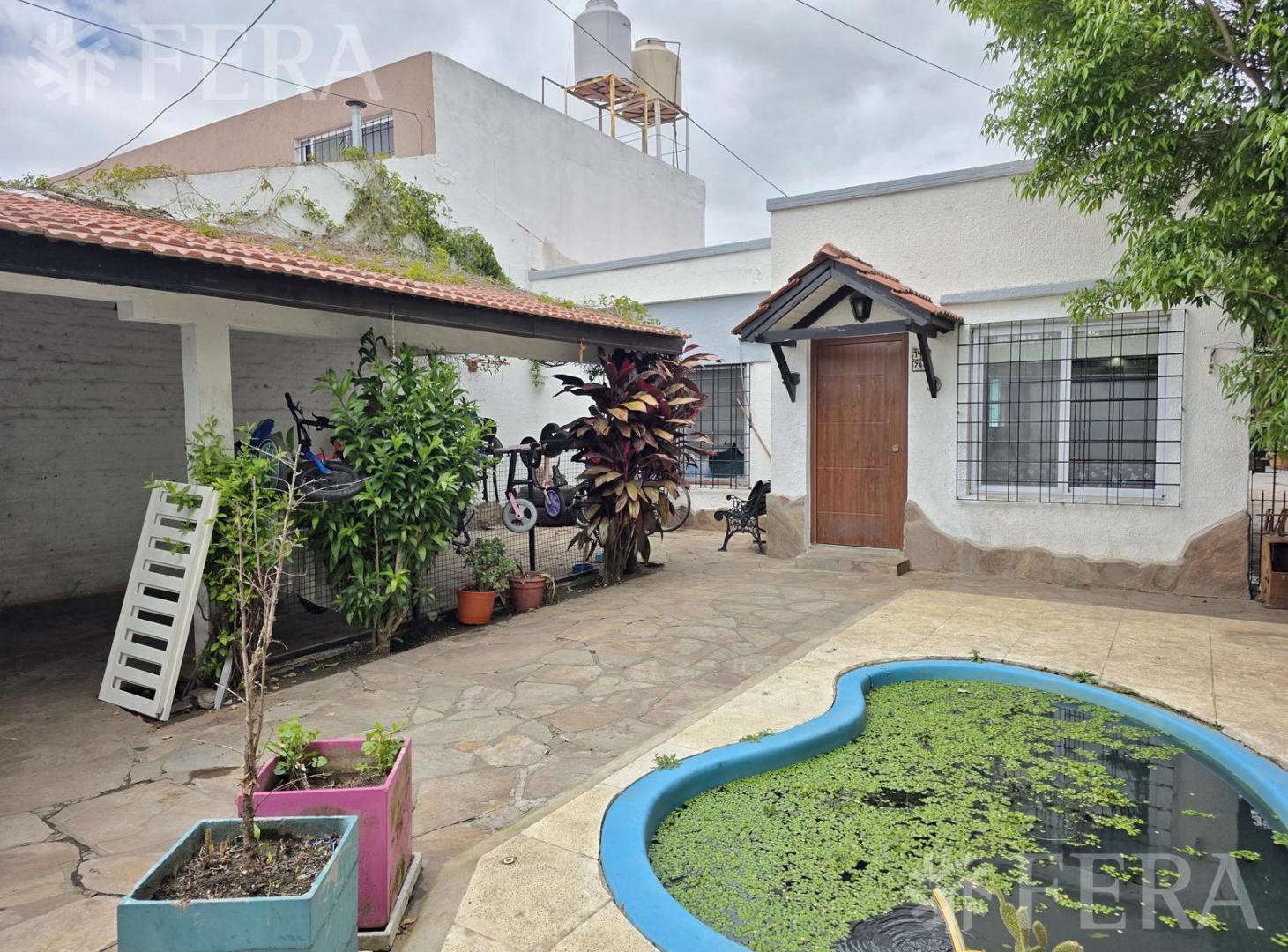 Foto de Venta casa 3 ambientes con cochera y patio en Bernal, imagen 4