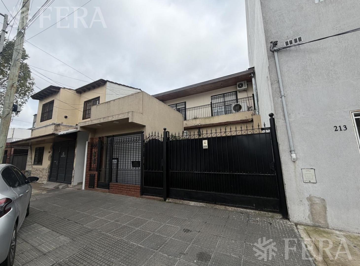 Foto de Venta casa con local en Villa Domínico, imagen 2