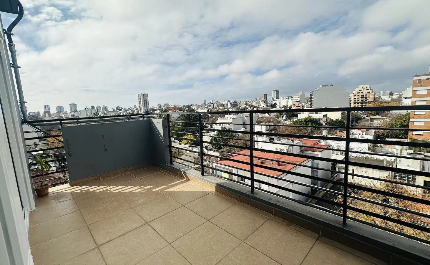 Depto 1 AMB c/ Gran Balcon terraza 4