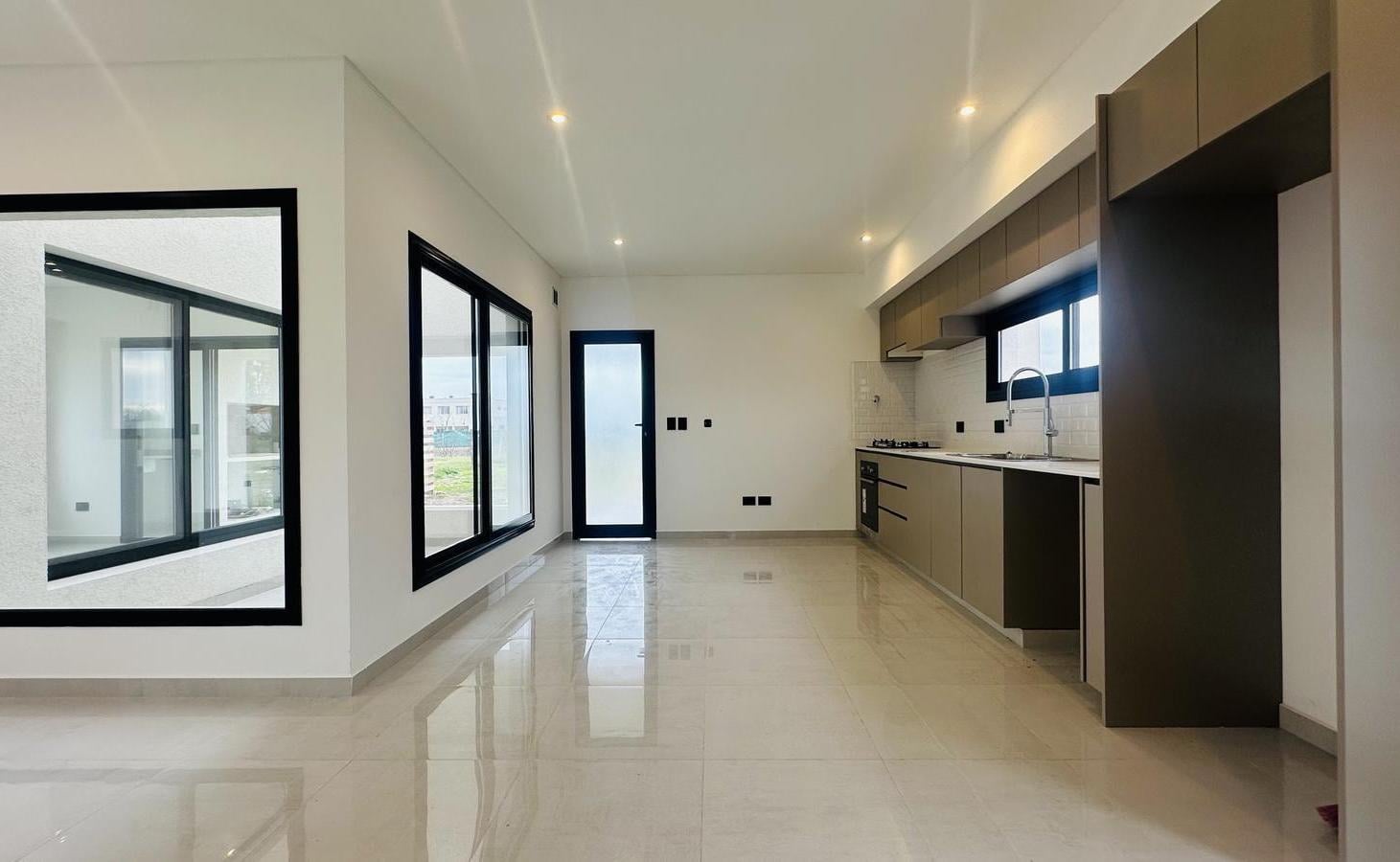 Foto de Casa 5 Ambientes en Santa Elisa - Pilar del este, imagen 4