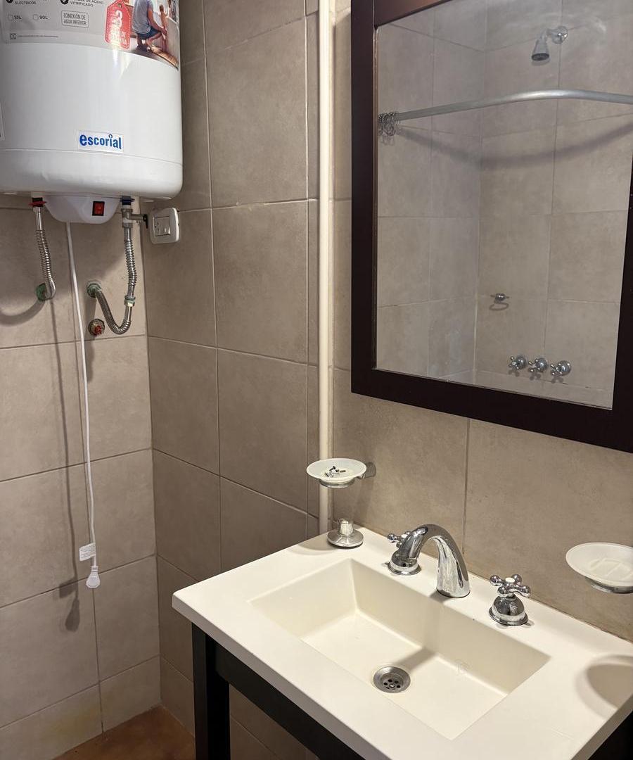 Foto de Departamento un ambiente en alquiler, imagen 3