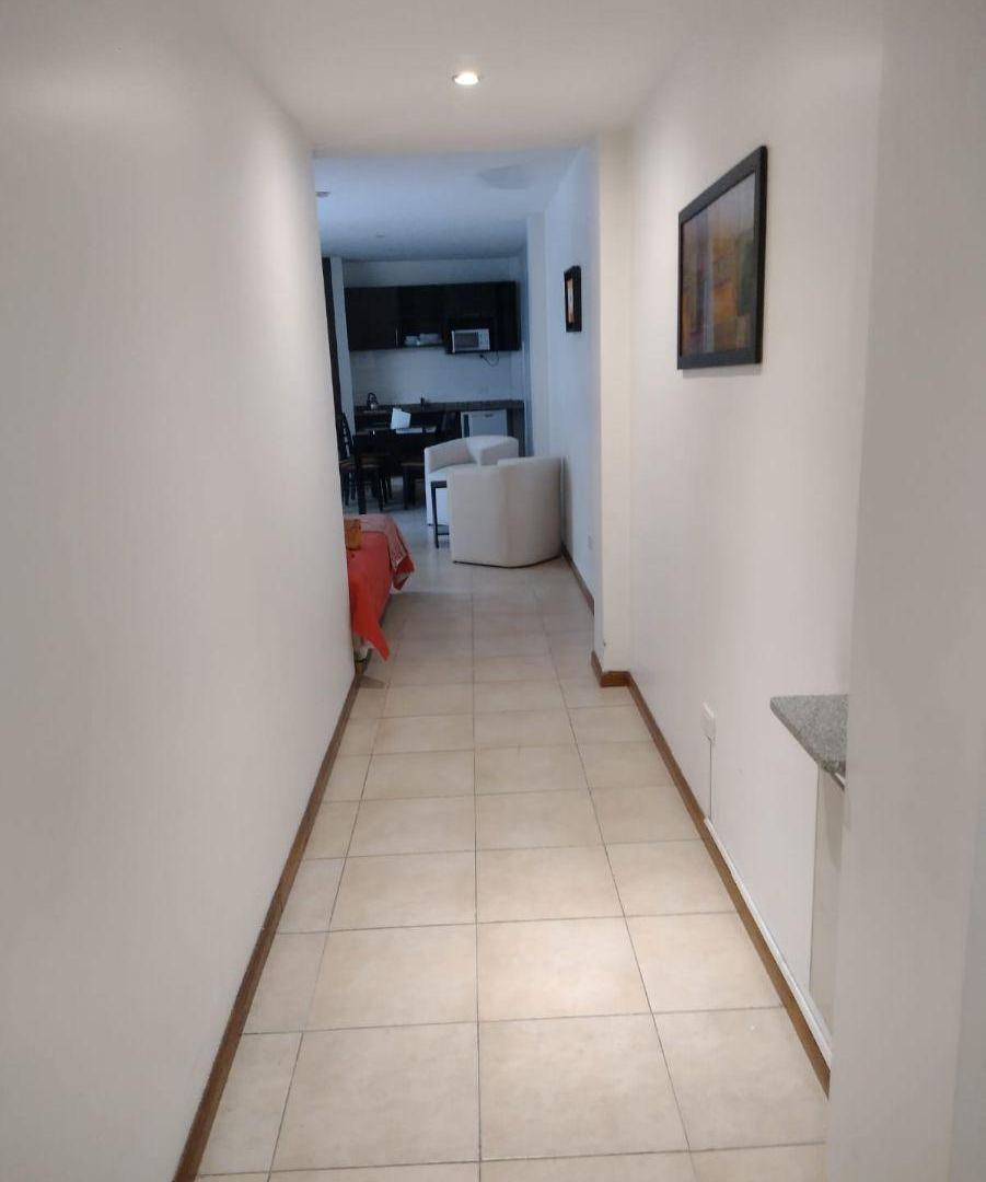 Foto de Departamento de 68 m² con 1 dormitorio en alquiler temporal en Lomas de Núñez, imagen 4