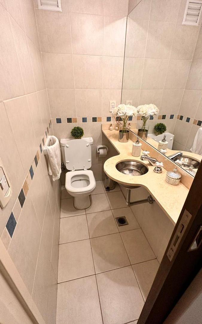 Foto de Libertador 5600-BELGRANO-Sin Muebles-Impecable-Dormitorio en suite-toilette, imagen 4