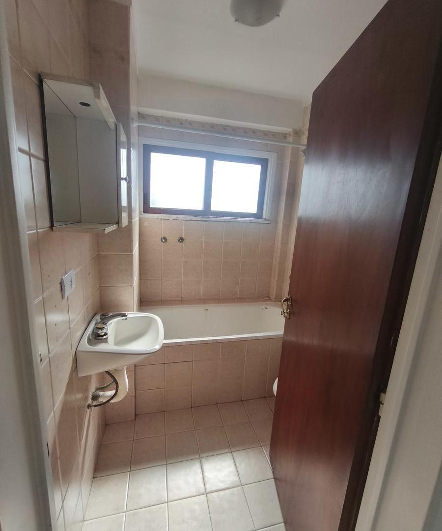 Foto de Belgrano-Alquiler próximo al POLO-luminoso-dos amplios ambientes-cocina, imagen 2