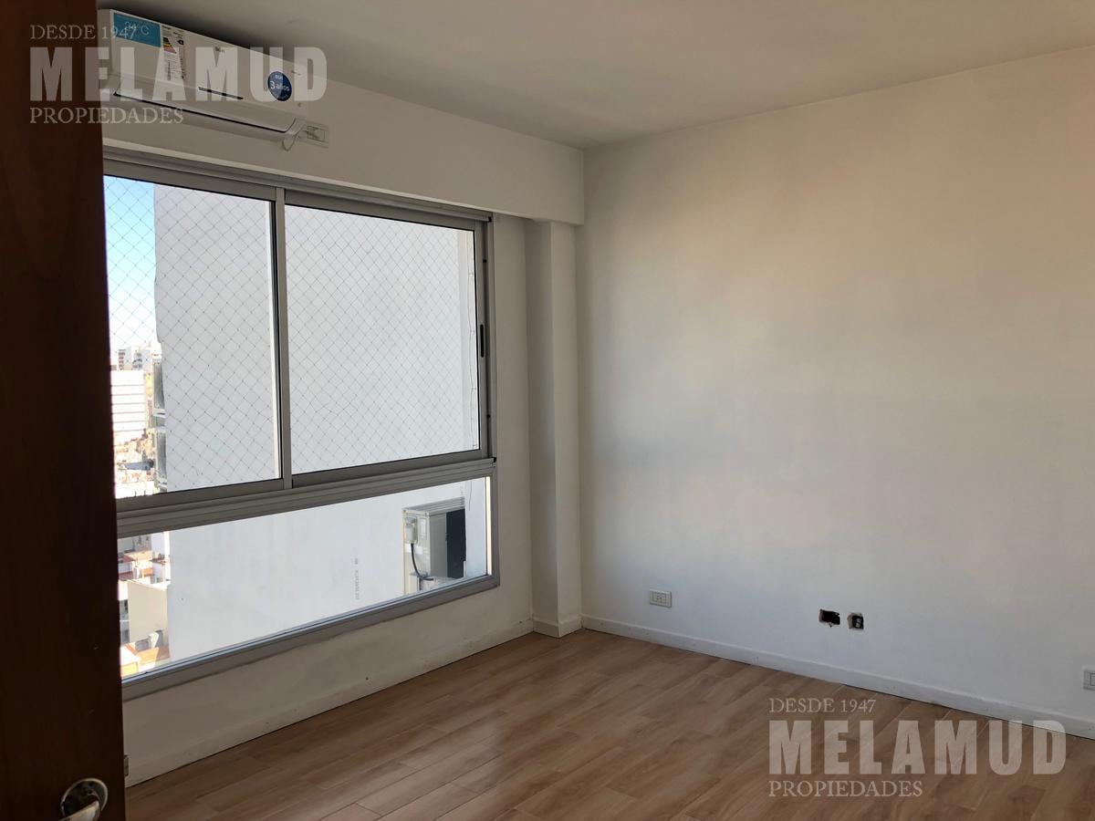 Foto de Venta / 2 Ambientes / Flores / Piso Alto Luminoso Apto Profesional, imagen 4