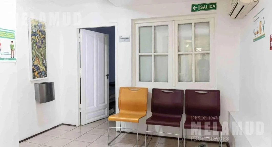 Casa/consultorio /venta y Alquiler / Belgrano 4 Plantas 3