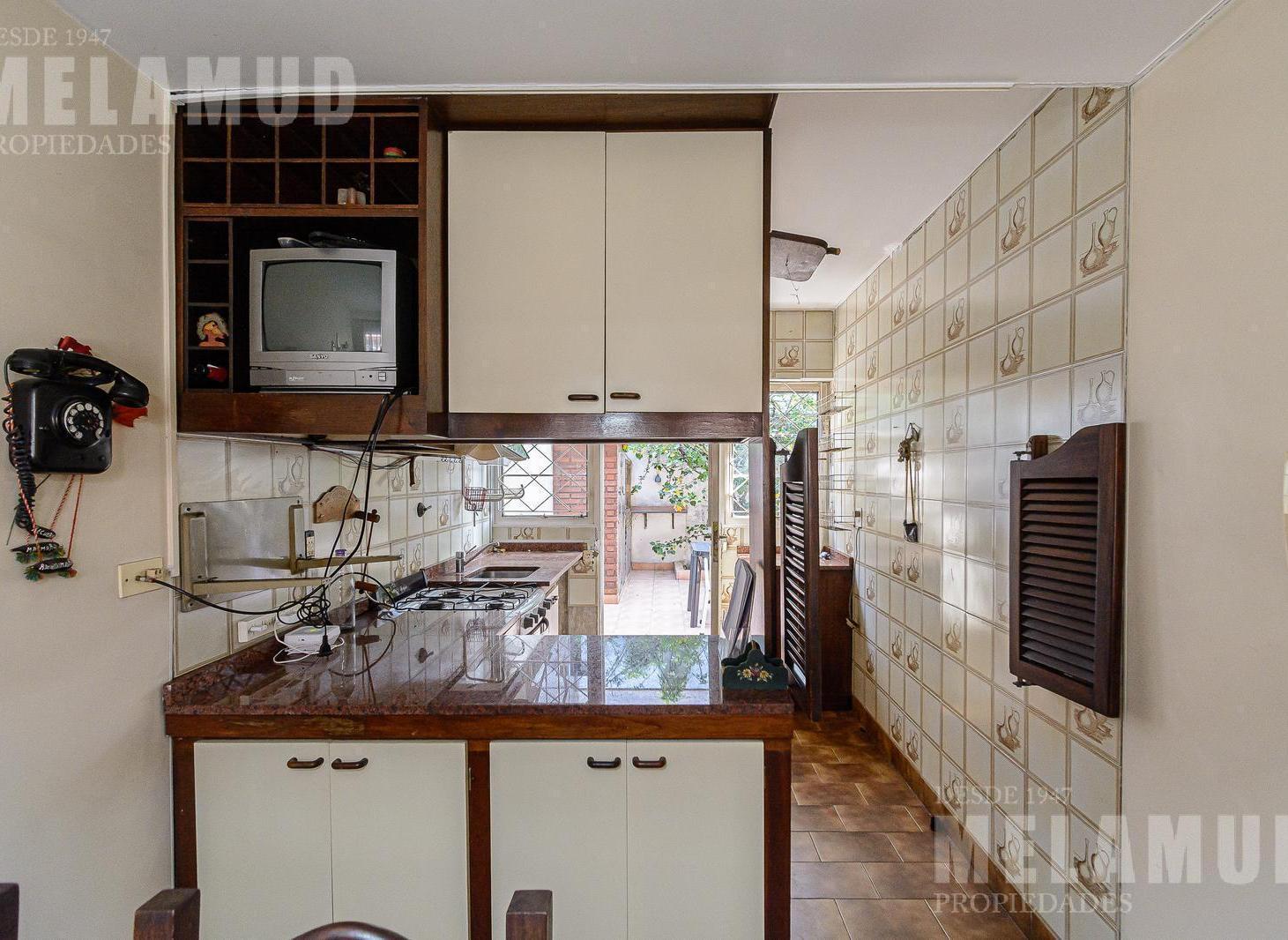 4 ambientes c dependencia / ph casa venta / VILLA CRESPO PATIO Y TERRAZA