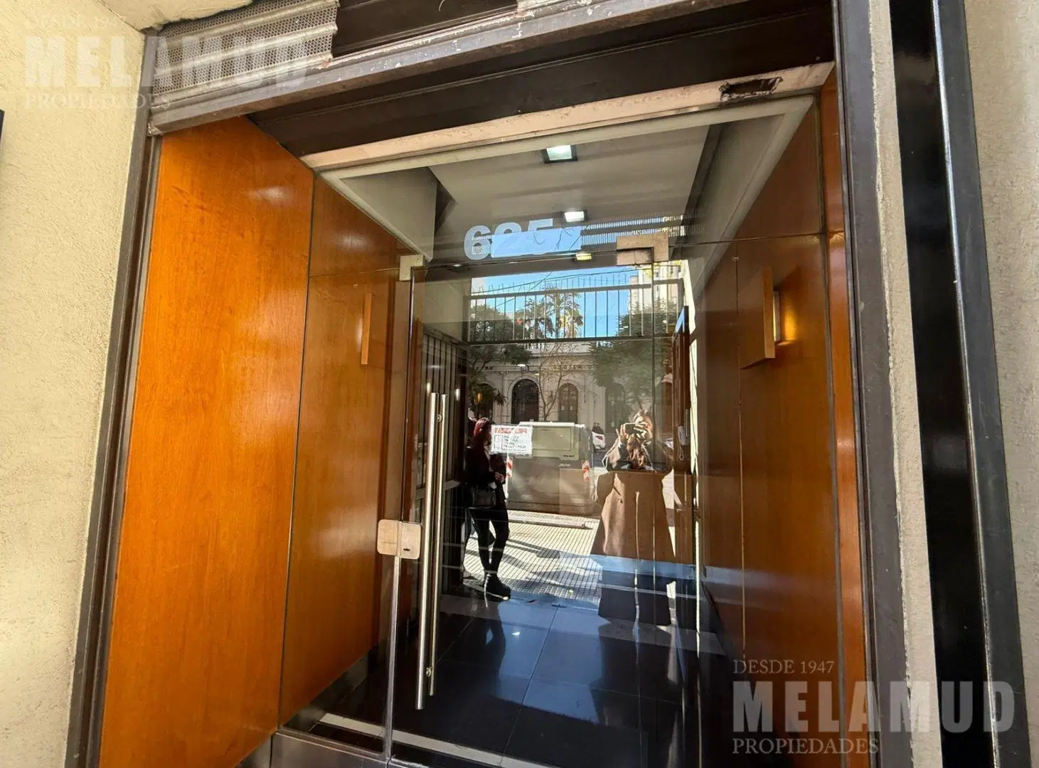 Gran oficina con despacho / ALQUILER / TRIBUNALES 5