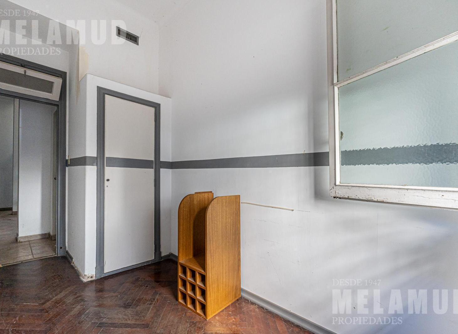 4 AMBIENTES / VENTA / CABALLITO / Dependencia y PATIO