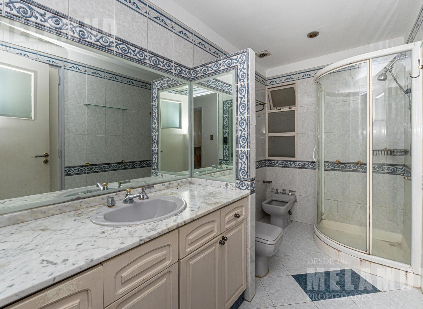 4 AMBIENTES / VENTA / CABALLITO / Dependencia y PATIO