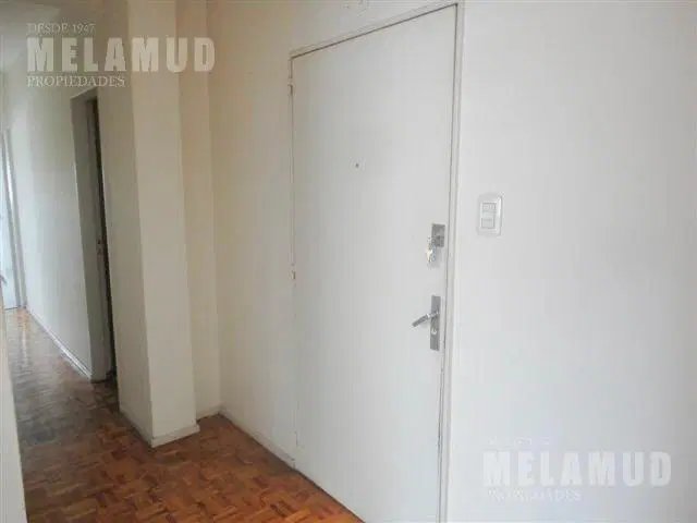 3 AMBIENTES / ALQUILER / FLORES 4