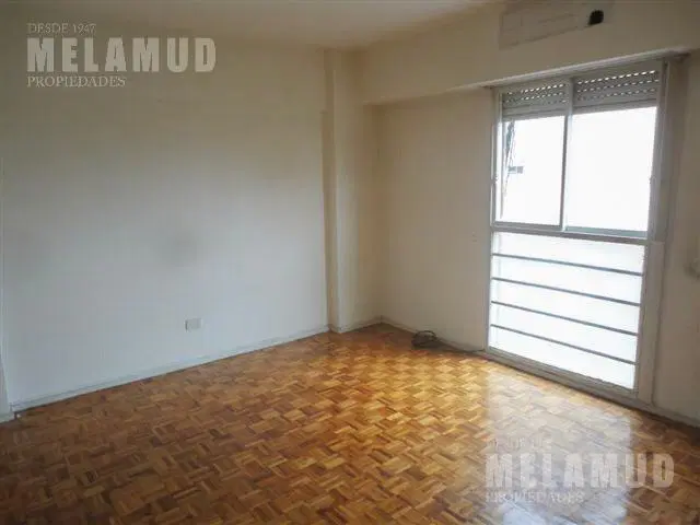3 AMBIENTES / ALQUILER / FLORES 8