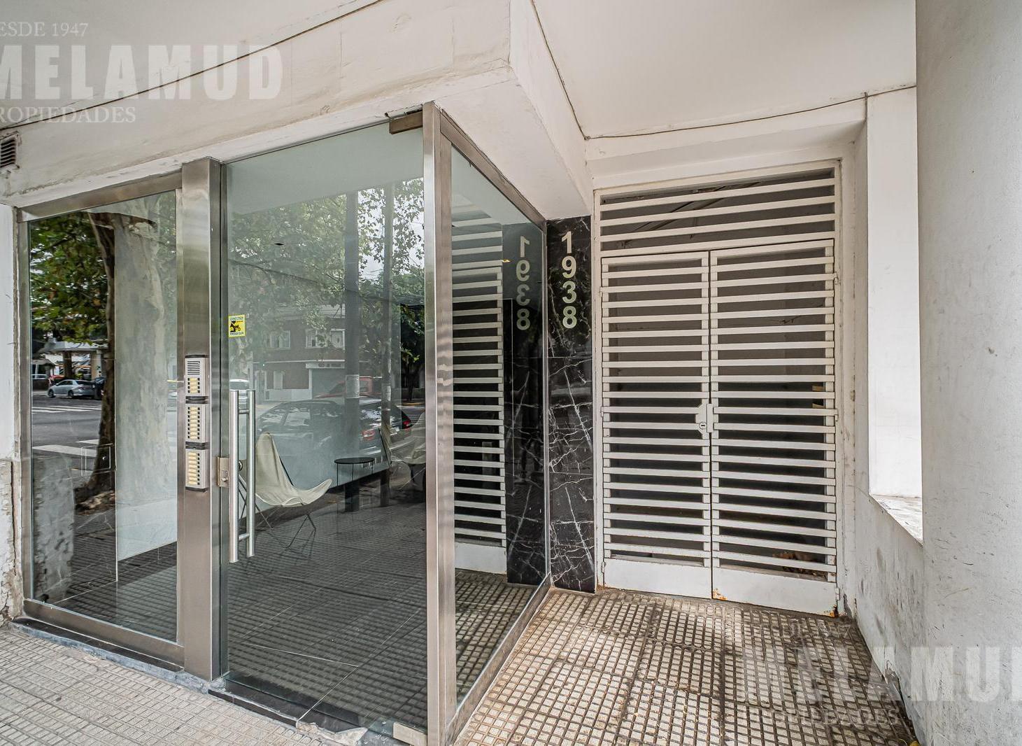 Foto de Venta / 2 Ambientes / Flores / Luminoso Apto Profesional COCHERA, imagen 4