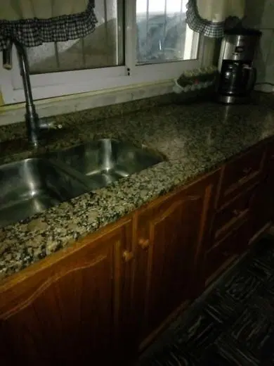 Casa excelente ubicación LA Reja 8