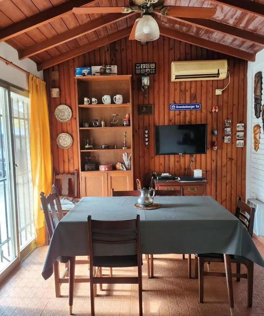 Gran Casa quintan sobre principal de La Reja 4