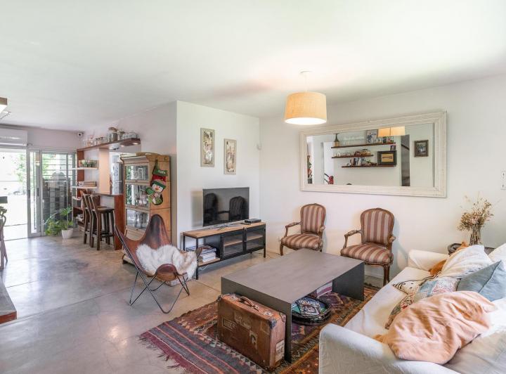 Casa en alquiler en La Horqueta de 4 amb 2