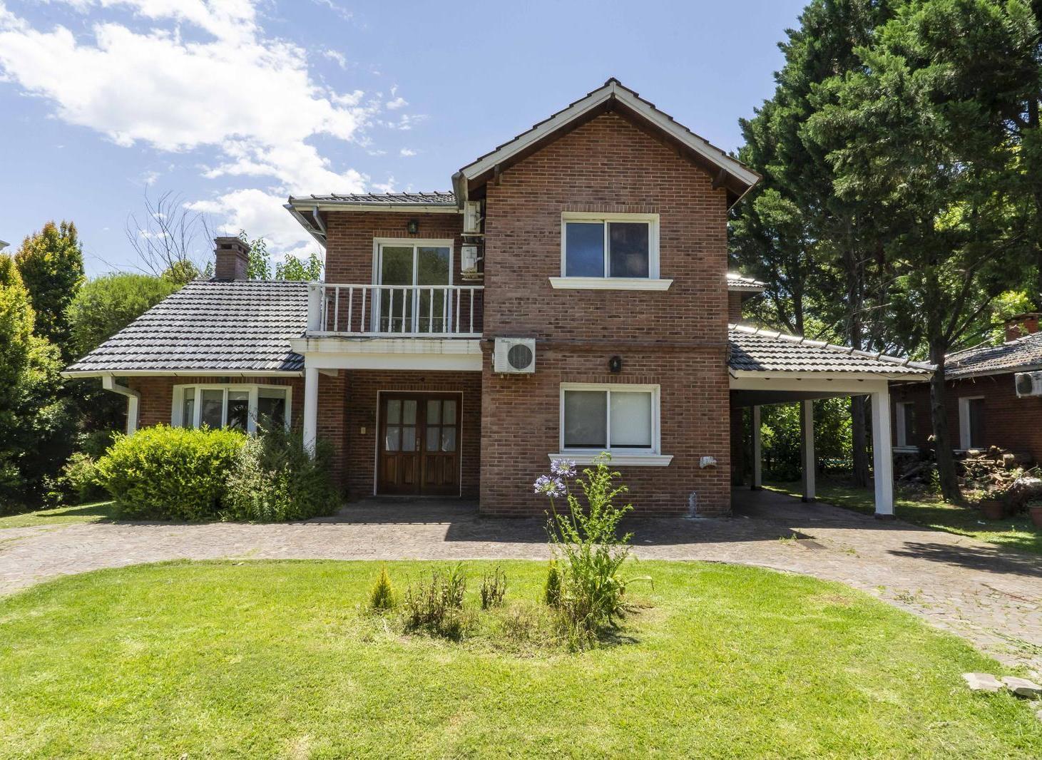 Casa en venta en Pilar del Lago de 6 amb