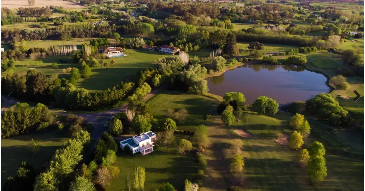 Terreno en Venta La Colina Golf & Polo - Country Club - Luján 3