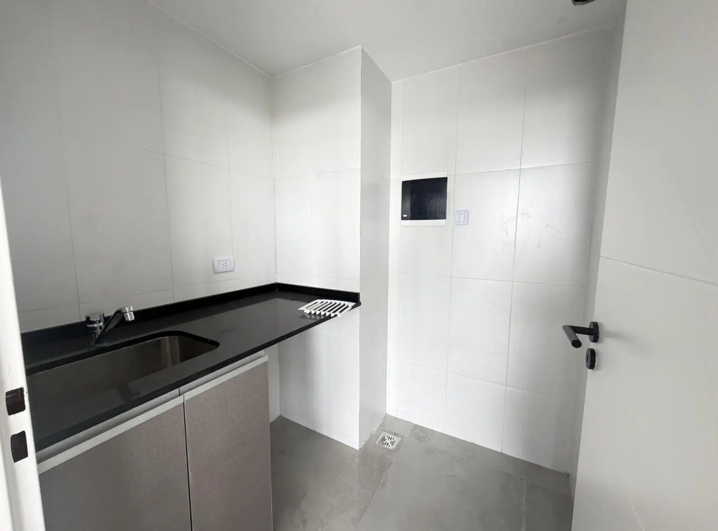 Departamento en Venta 3 AMBIENTES PISO 8 D  con cochera - BRICKELL TORRE BOULEVARD - Tigre 4