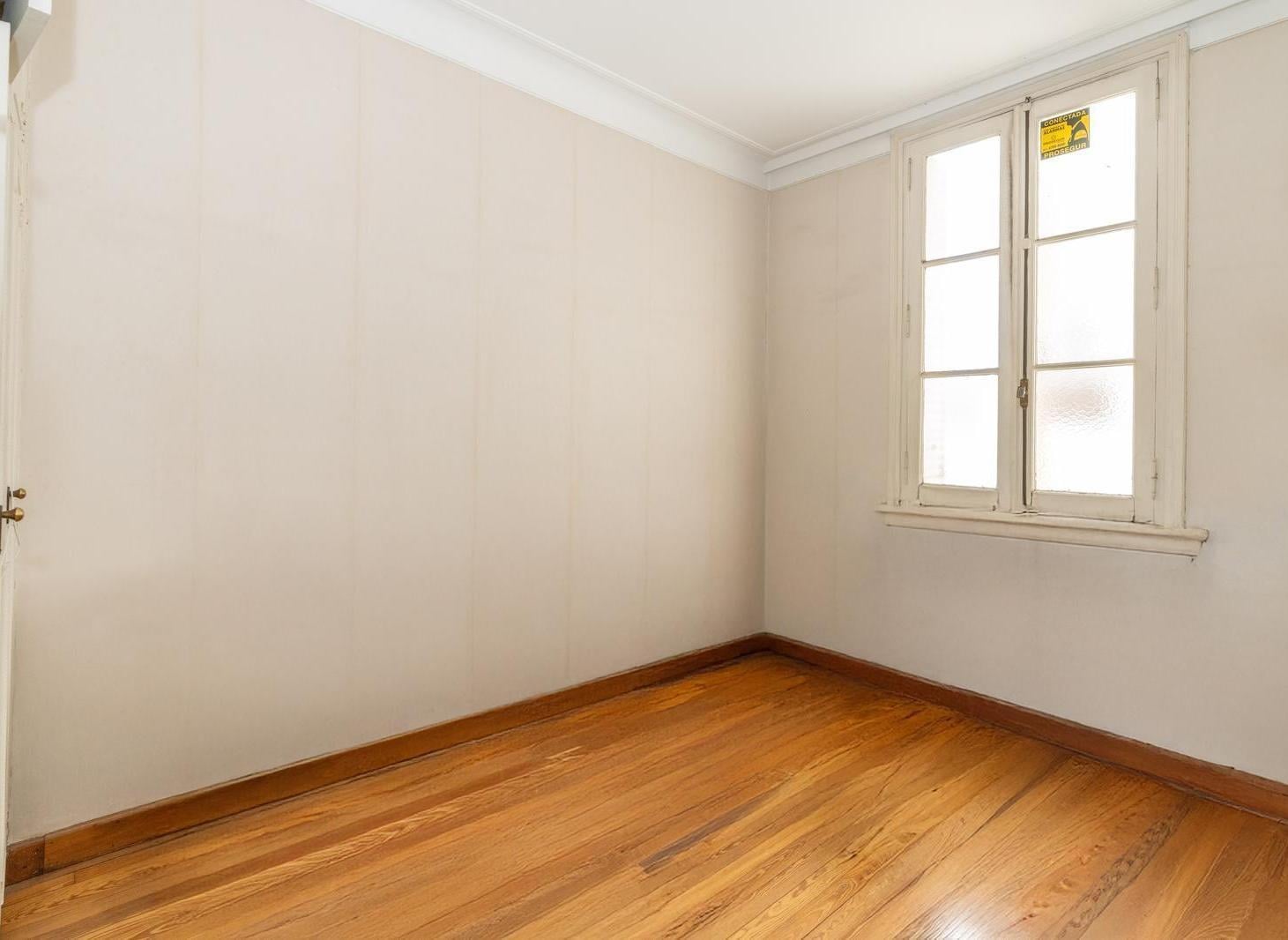 Foto de Departamento de estilo francés en venta sobre Av. Las Heras, Recoleta, imagen 2