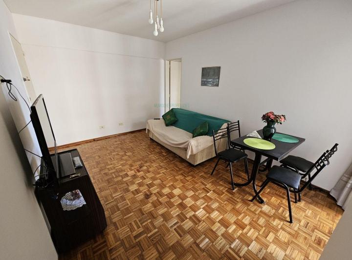 Foto de Venta 2 Amb c/Cochera Luminoso en Balvanera, imagen 4