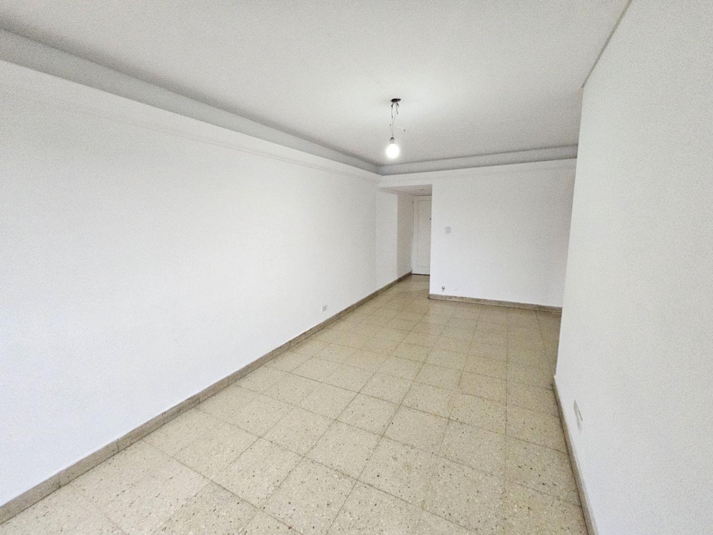 Foto de Alquiler 3 Amb c/Balcon Cocina Lavadero Villa del Parque, imagen 5