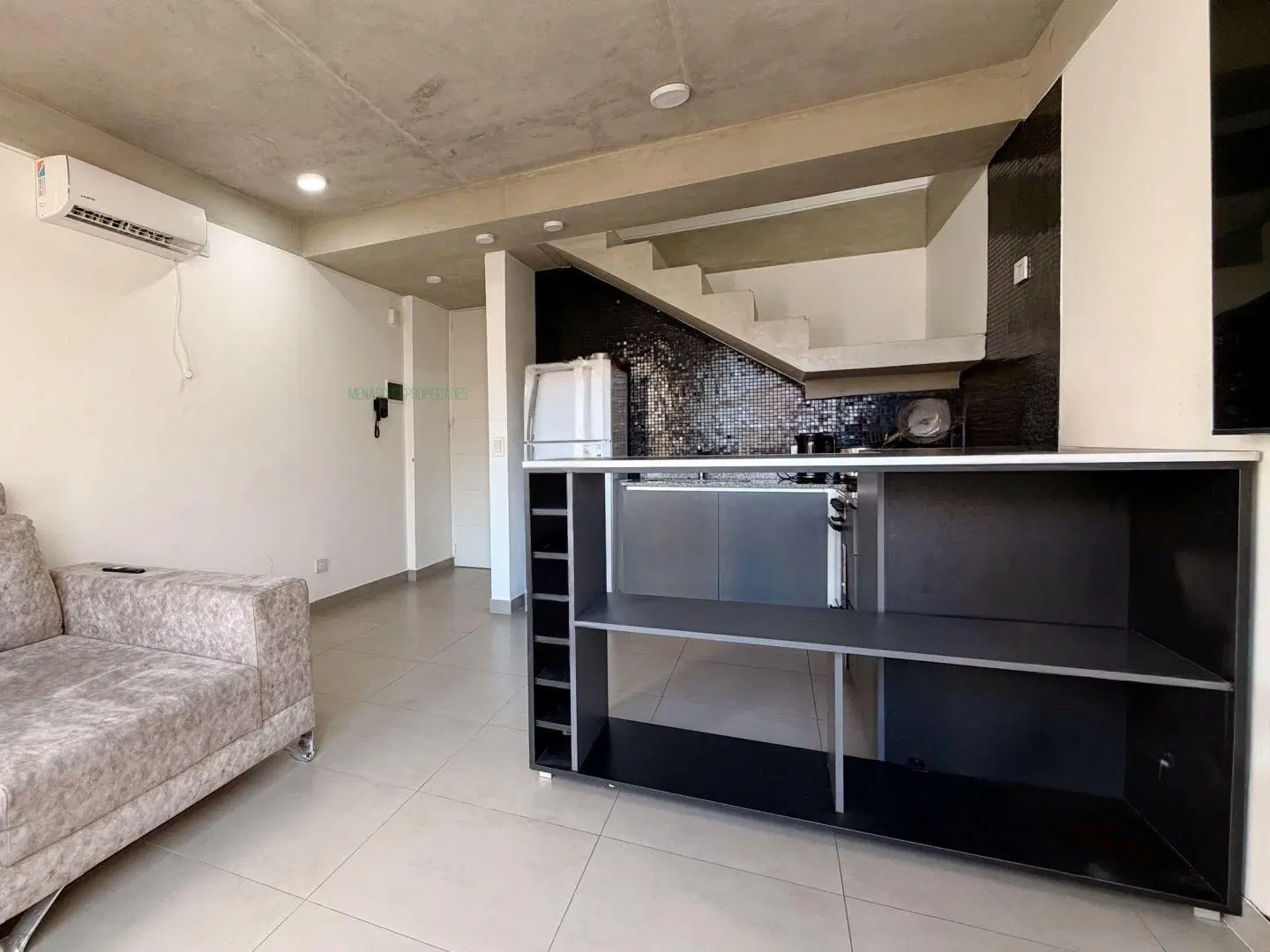 Venta 2 Amb Duplex Balcon c/Parrilla en San Martin PBA 8