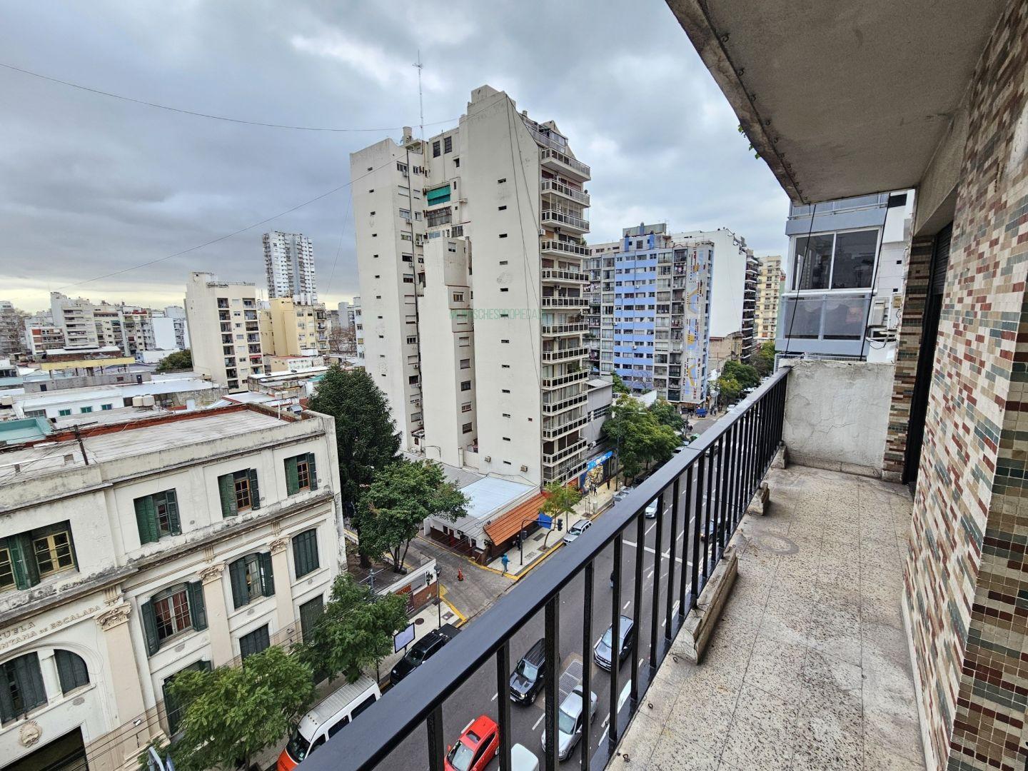 Foto de Alquiler 3 Amb Frente Balcon Luminoso en Villa Crespo, imagen 1