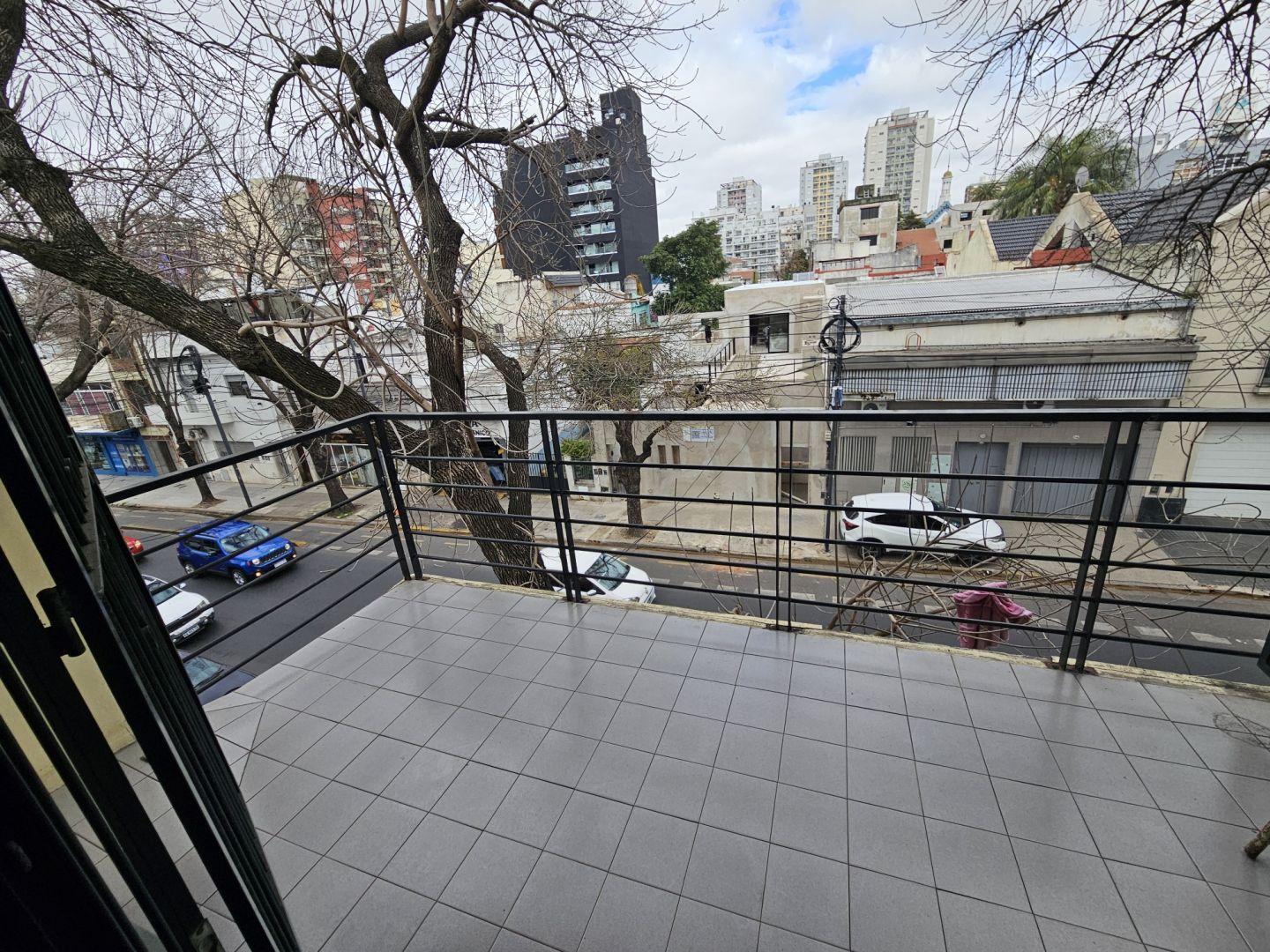 Foto de Alquiler Amb Frente c/Balcón SUM Parrilla Laundry en Coghlan, imagen 3