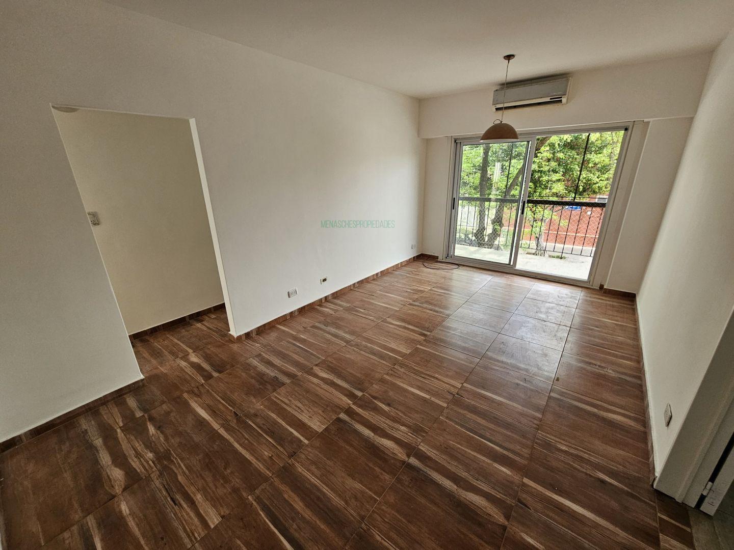 Foto de Alquiler 3 Amb en Villa del Parque Frente Luminoso Balcon y Patio, imagen 2