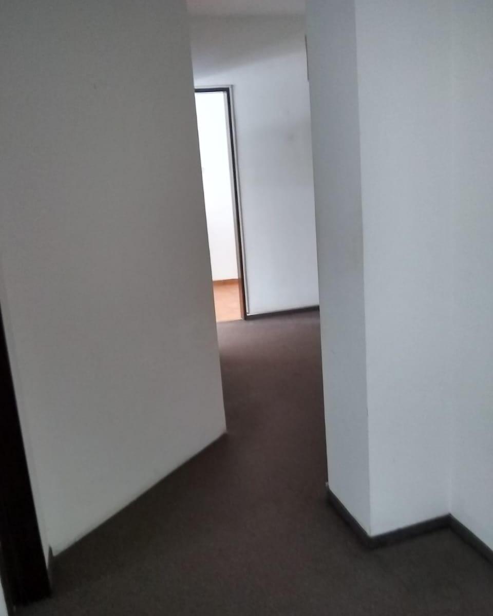 3 Ambientes a Dos Cuadras de La Plaza San Martin 2