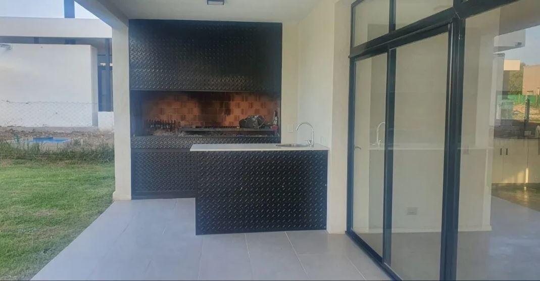 Foto de Exclusiva Casa De Moderno Diseño En San Sebastián - 4 dormitorios, imagen 2