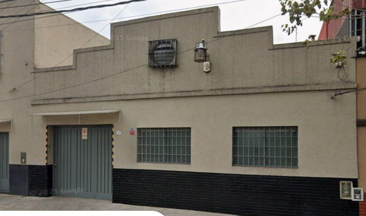 Excelente galpon 127 m2 zona industrial