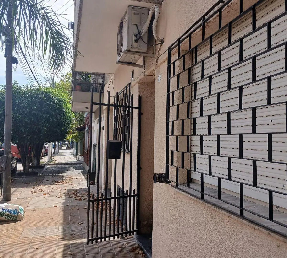 Bonito departamento 2 amb. Planta baja con patio 4