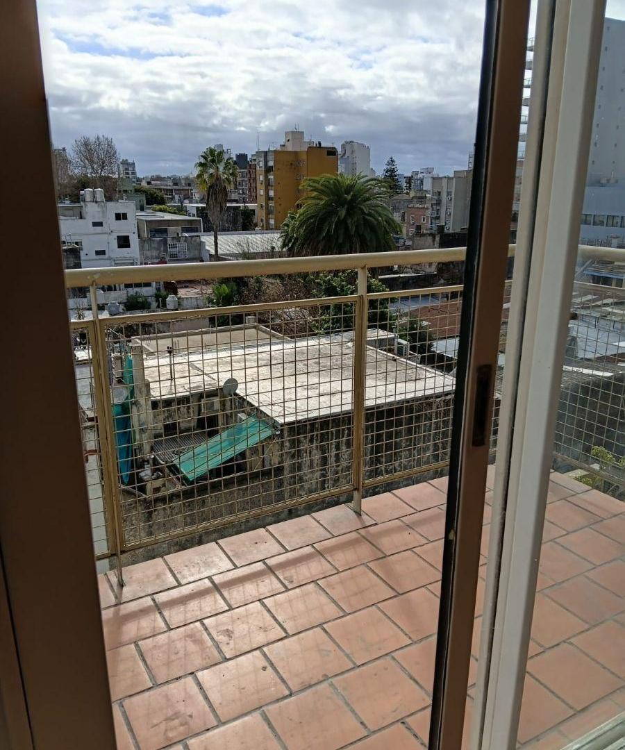 Foto de Bonito depto. 2 amb. "APTO PROFESIONAL", a mts. de la Plaza San Martin, imagen 4